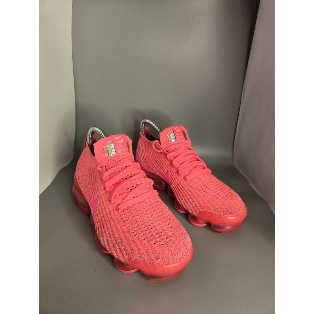 Nike Air VaporMax Flyknit 3 Pink Women's Size 7 Running Shoes CT1274-600